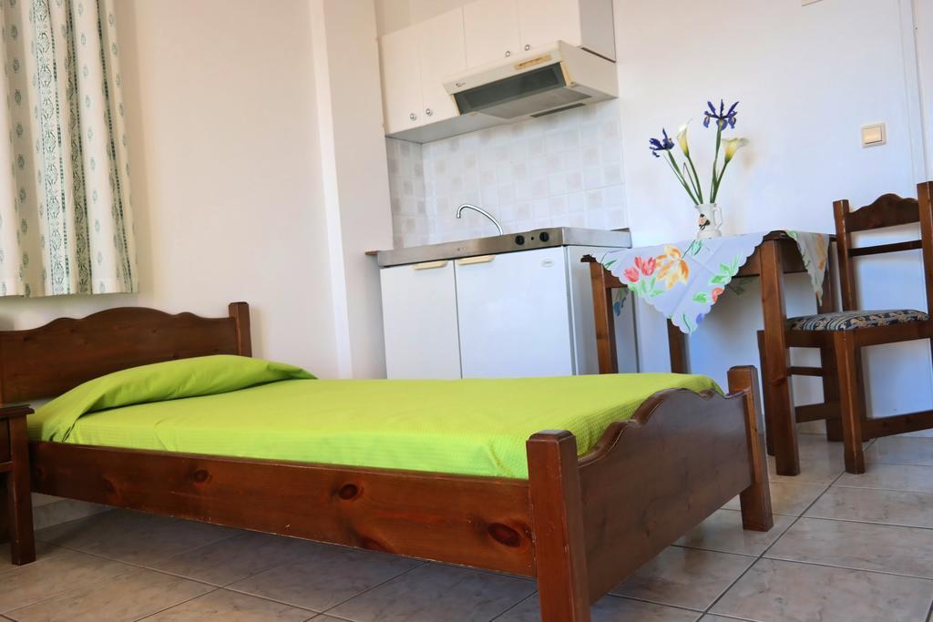 Mina'S Studios In Naxos Island Ájos Prokópios Eksteriør bilde