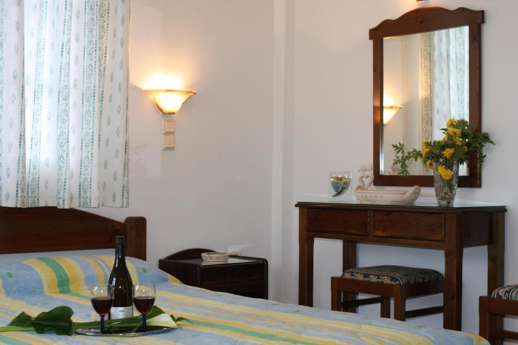 Mina'S Studios In Naxos Island Ájos Prokópios Eksteriør bilde