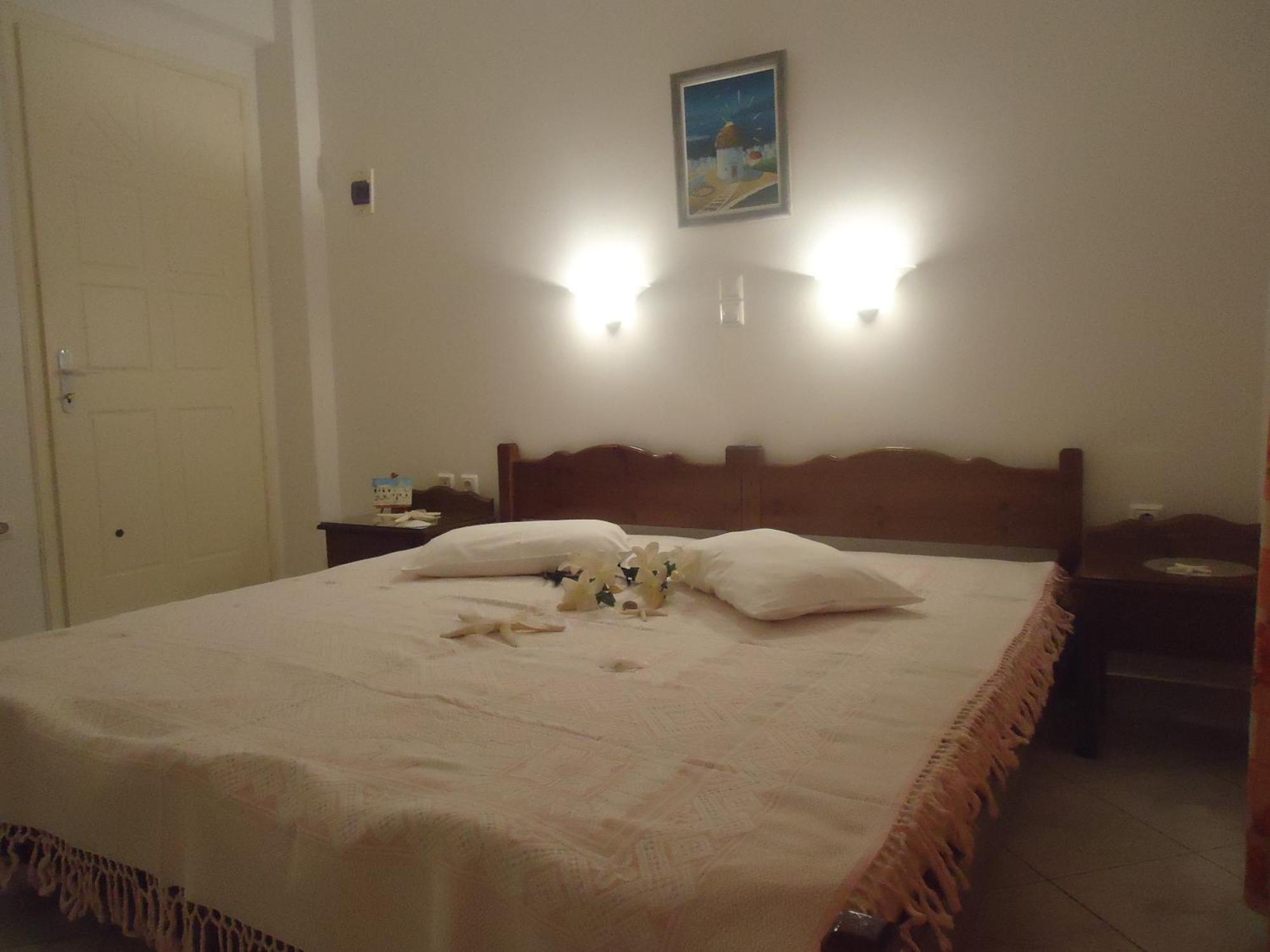 Mina'S Studios In Naxos Island Ájos Prokópios Eksteriør bilde